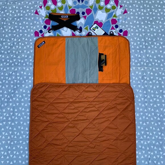 Eno picnic, festival, yoga, fleece/ripstop nylon blanket pad - Picture 1 of 11